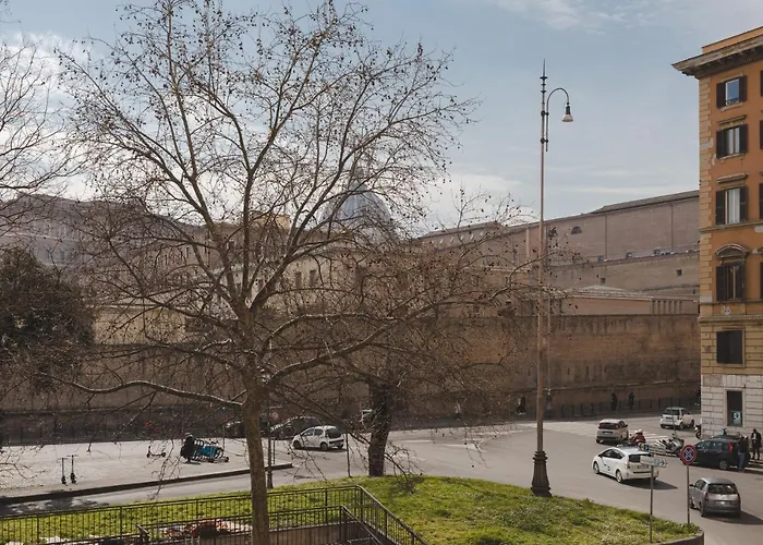 Stefano House Vaticano