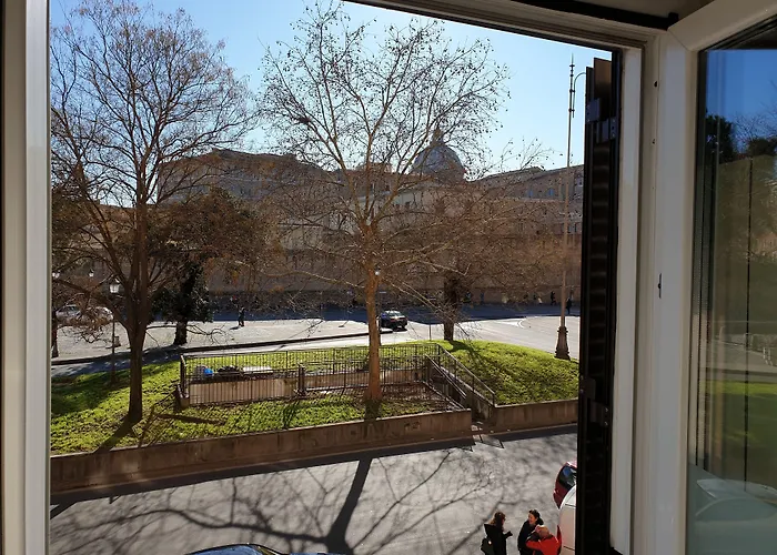 Stefano House Vaticano 4*
